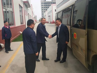 熱烈歡迎壽光市人大常委會領導蒞臨金帥公司考察指導工作！